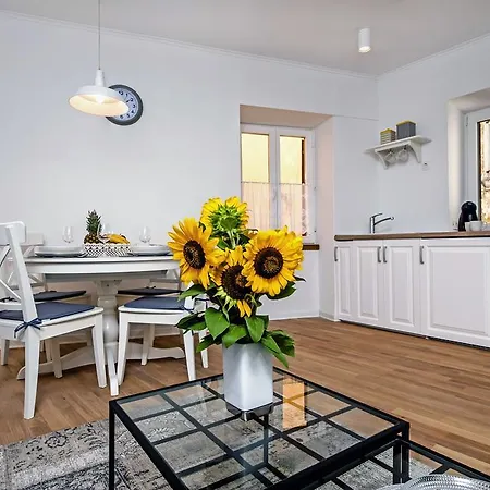 Mareblu By Irundo Apartment *